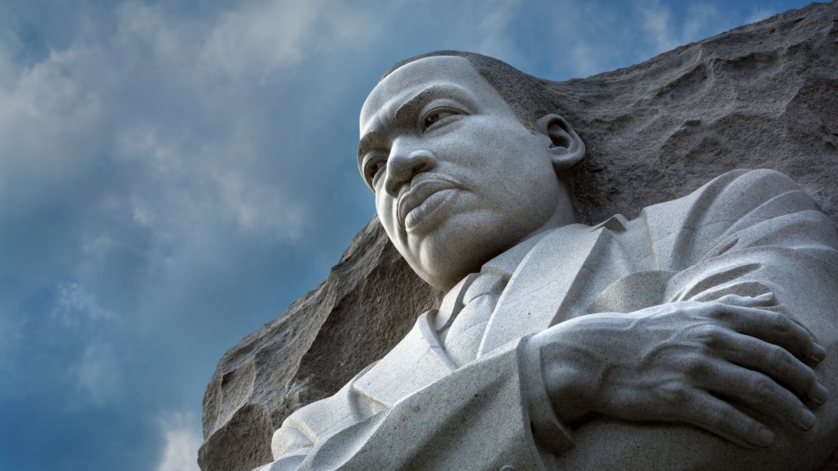 ¿Qué estará abierto y cerrado el día de Martin Luther King Jr.?