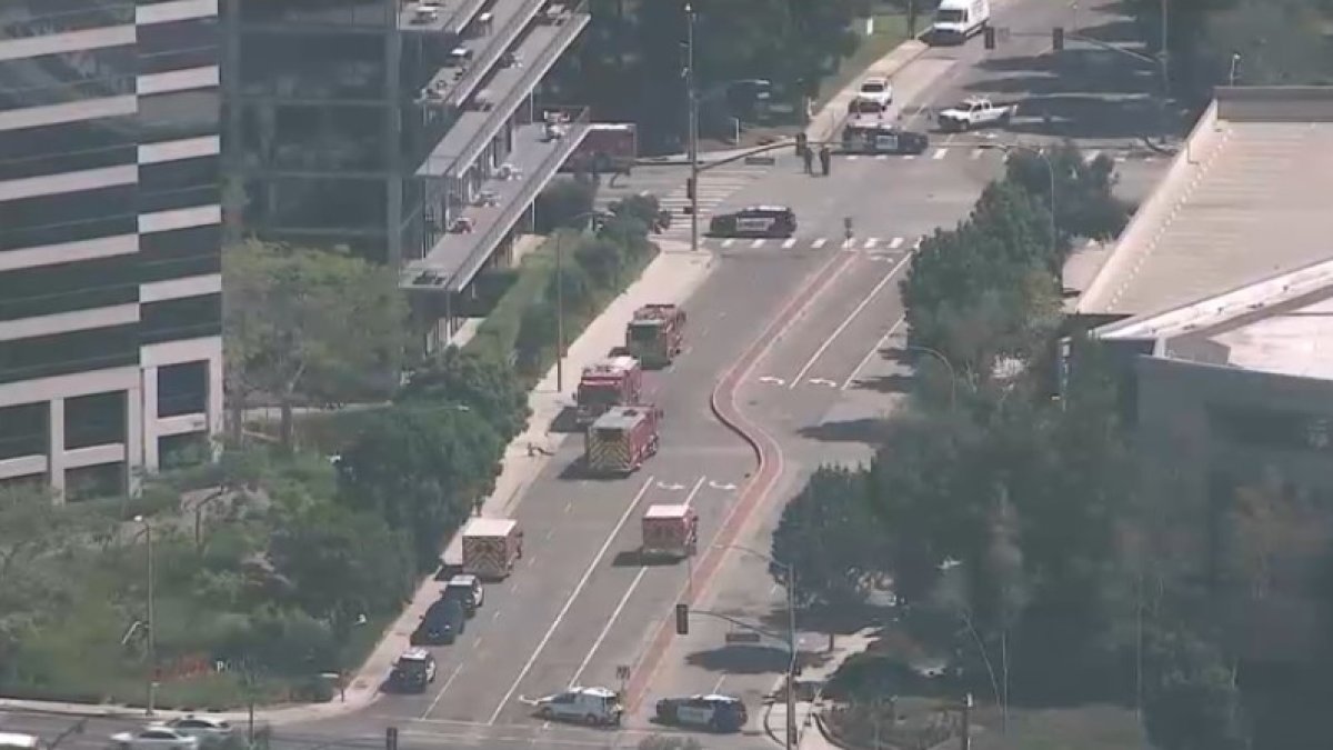 Evacúan edificio de oficinas en Culver City tras reporte de incendio