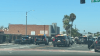 Persecución de vehículo robado termina con un detenido y un choque en Compton