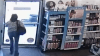 Arrestan sospechosa de robar $15,000 en productos de belleza en el sur de California