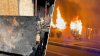“Me parte el corazón”: Madre soltera pierde su hogar en incendio en Bell