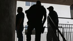 Qué hacer si ICE toca a tu puerta