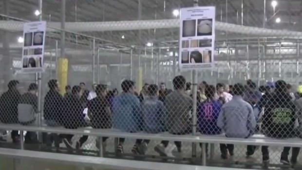 Casa Blanca estudia retomar la separación de familias