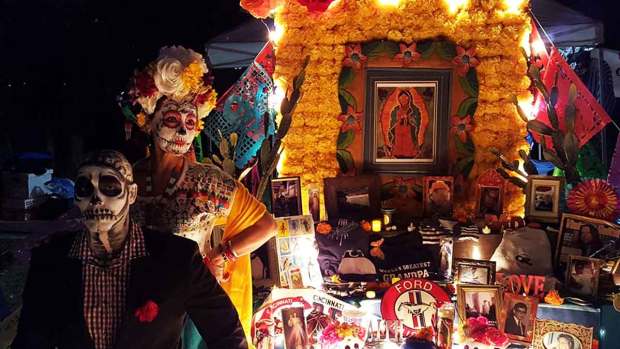 Video: Calaveras y altares por el Día de los Muertos