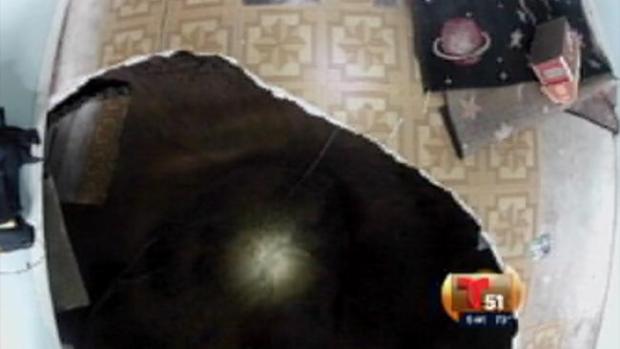 Video: Este hueco se tragó a un hombre