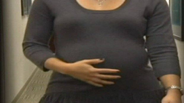 Video: Aumenta despidos de mujeres embarazadas