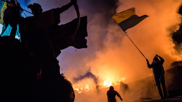Video: Revuelta en Ucrania deja 25 muertos