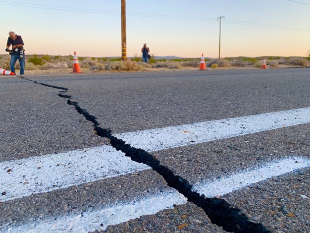 Lo que debes saber antes, durante y después de un sismo