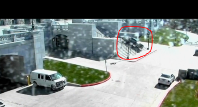 Video: Hombre enloquece en el Capitolio