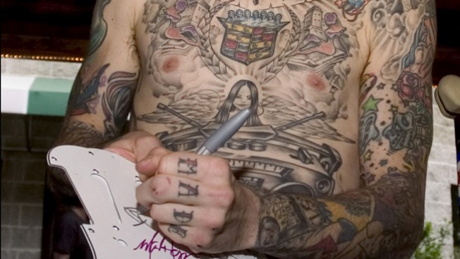 Tintas para tatuajes podrían ser cancerígenas