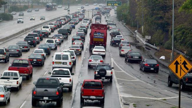 Temen caos en la autopista 5