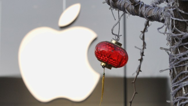 Suspenden lanzamiento de iPhone 4S