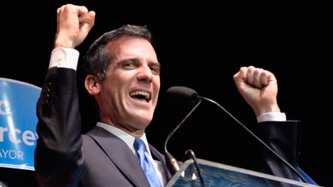 Se va Villaraigosa, llega Garcetti