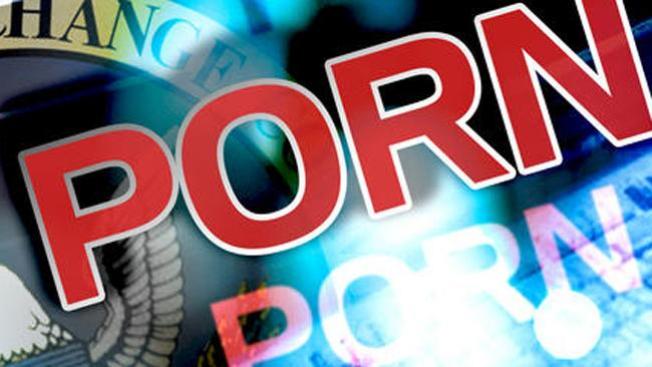 La pornografía se prepara para la guerra