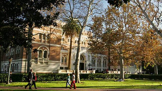 Universidad se llena de guardias